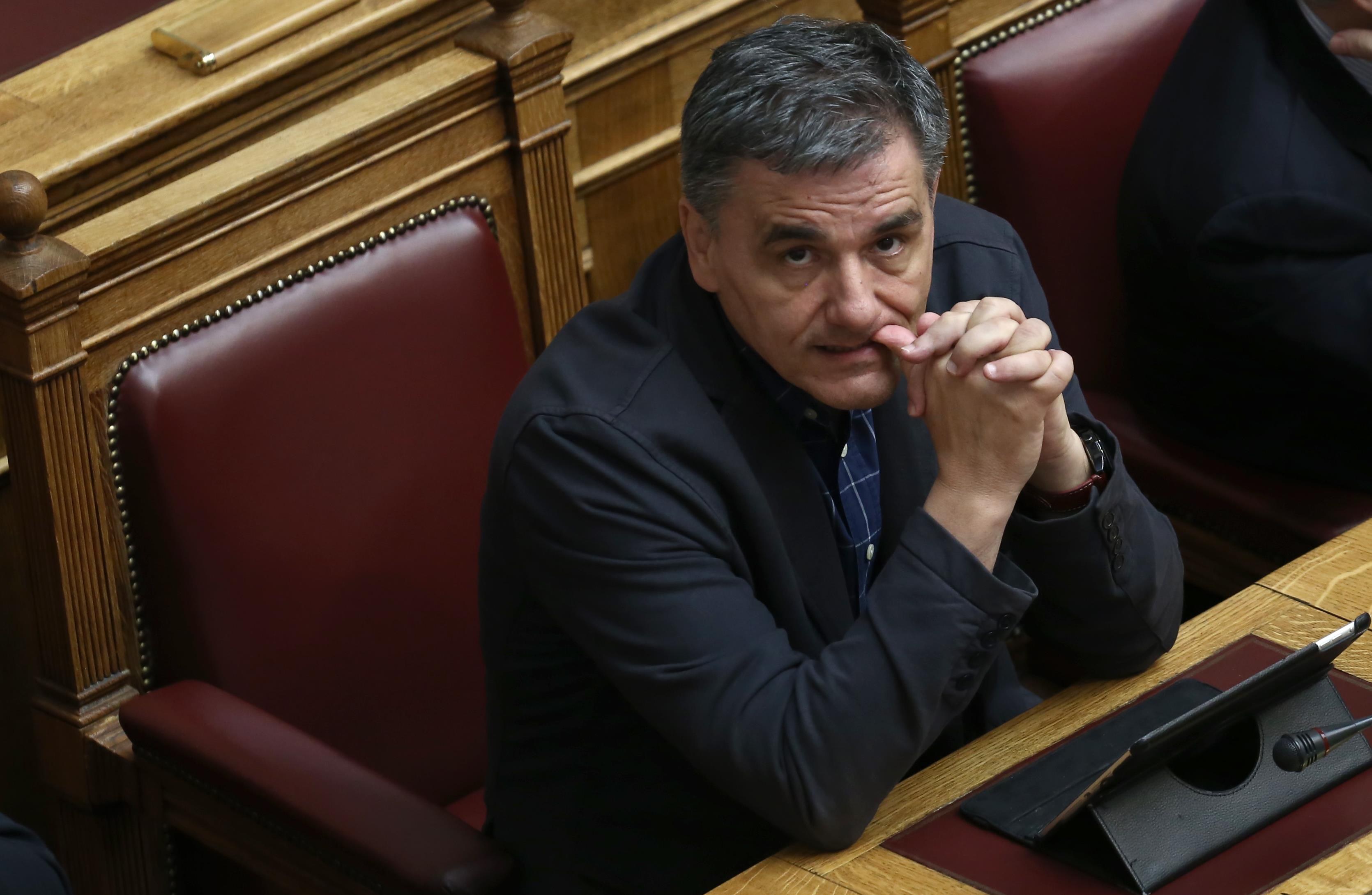 Συμφωνία αναζητούν κυβέρνηση και δανειστές