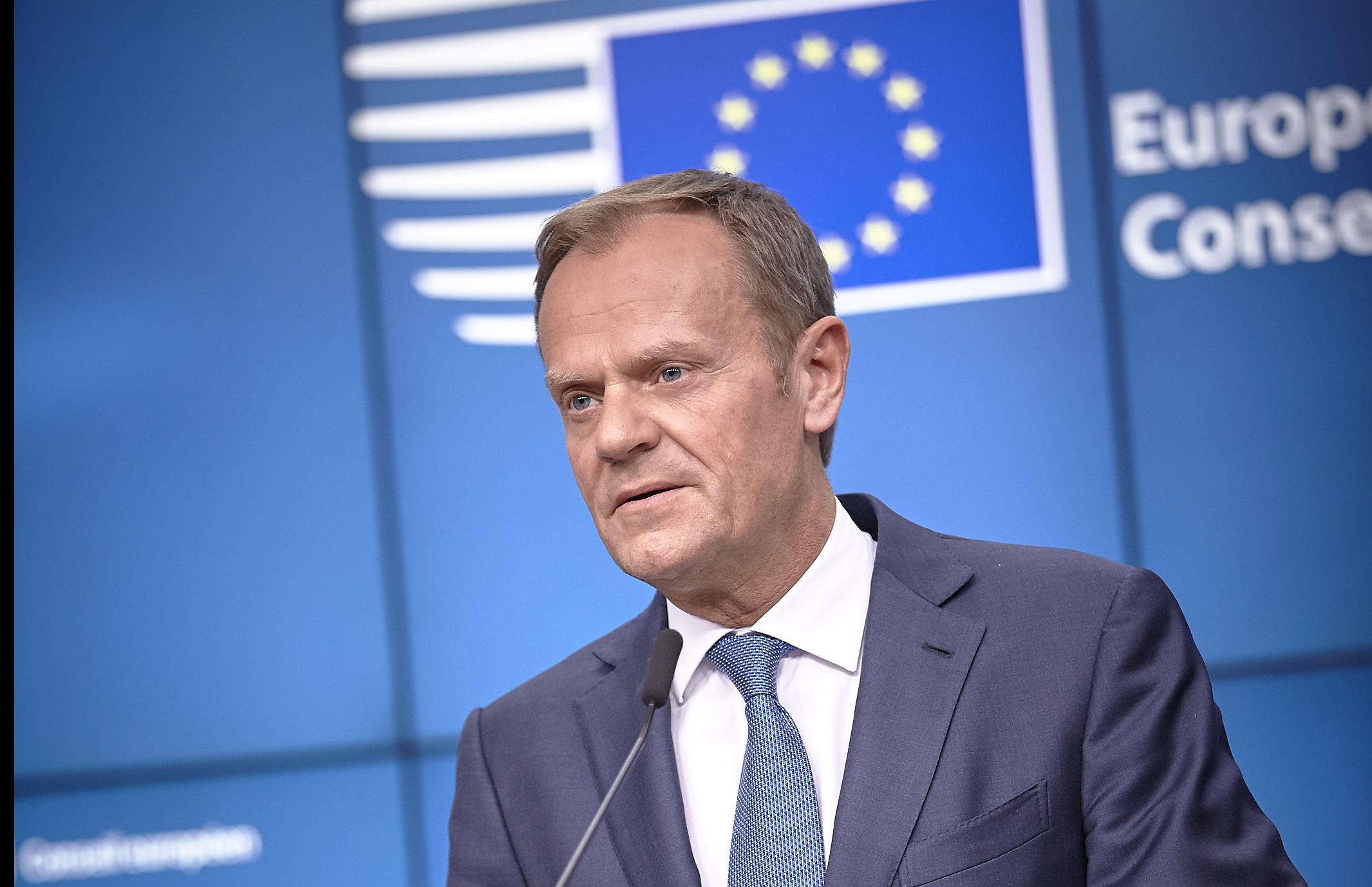 Αυτοσυγκράτηση συνιστά ο Τουσκ εν όψει των συζητήσεων για το Brexit