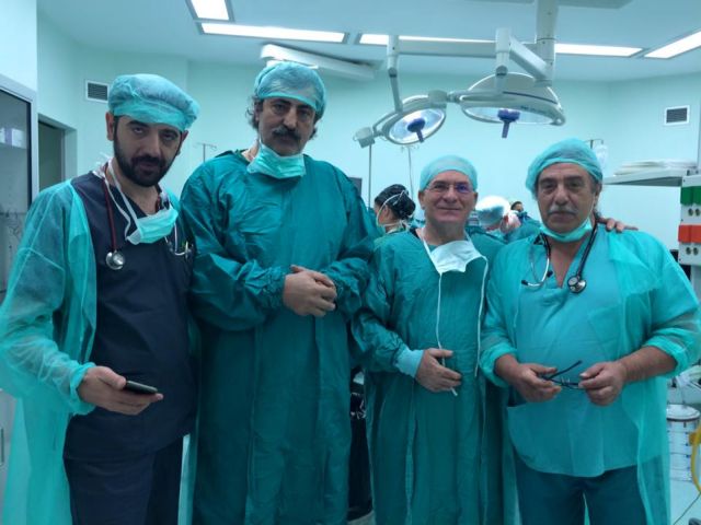Με επίβλεψη Πολάκη άνοιξαν τα χειρουργεία στο νοσοκομείο Ζακύνθου