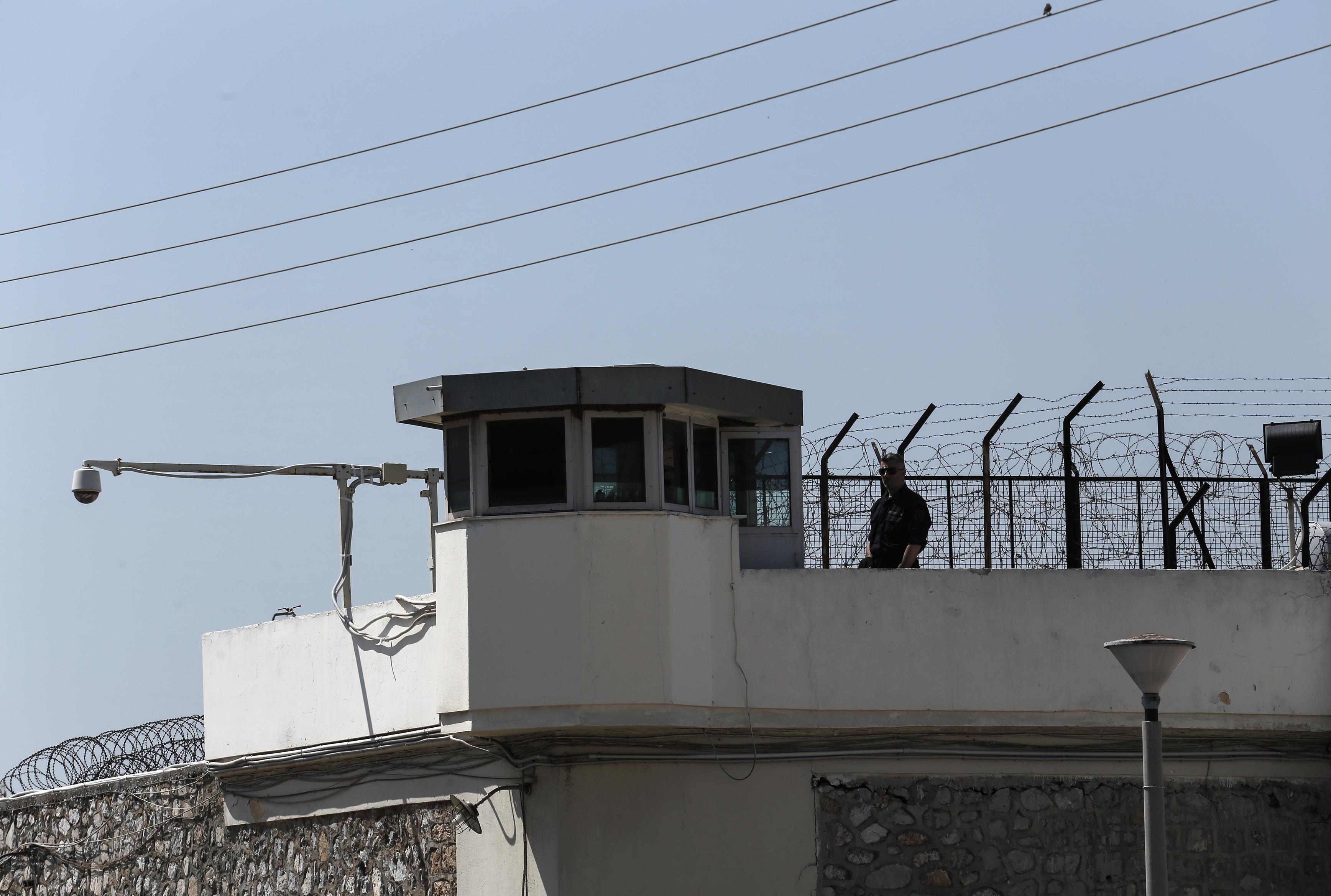 «Έσχατο μέτρο» η πειθαρχική απομόνωση ανήλικων κρατουμένων