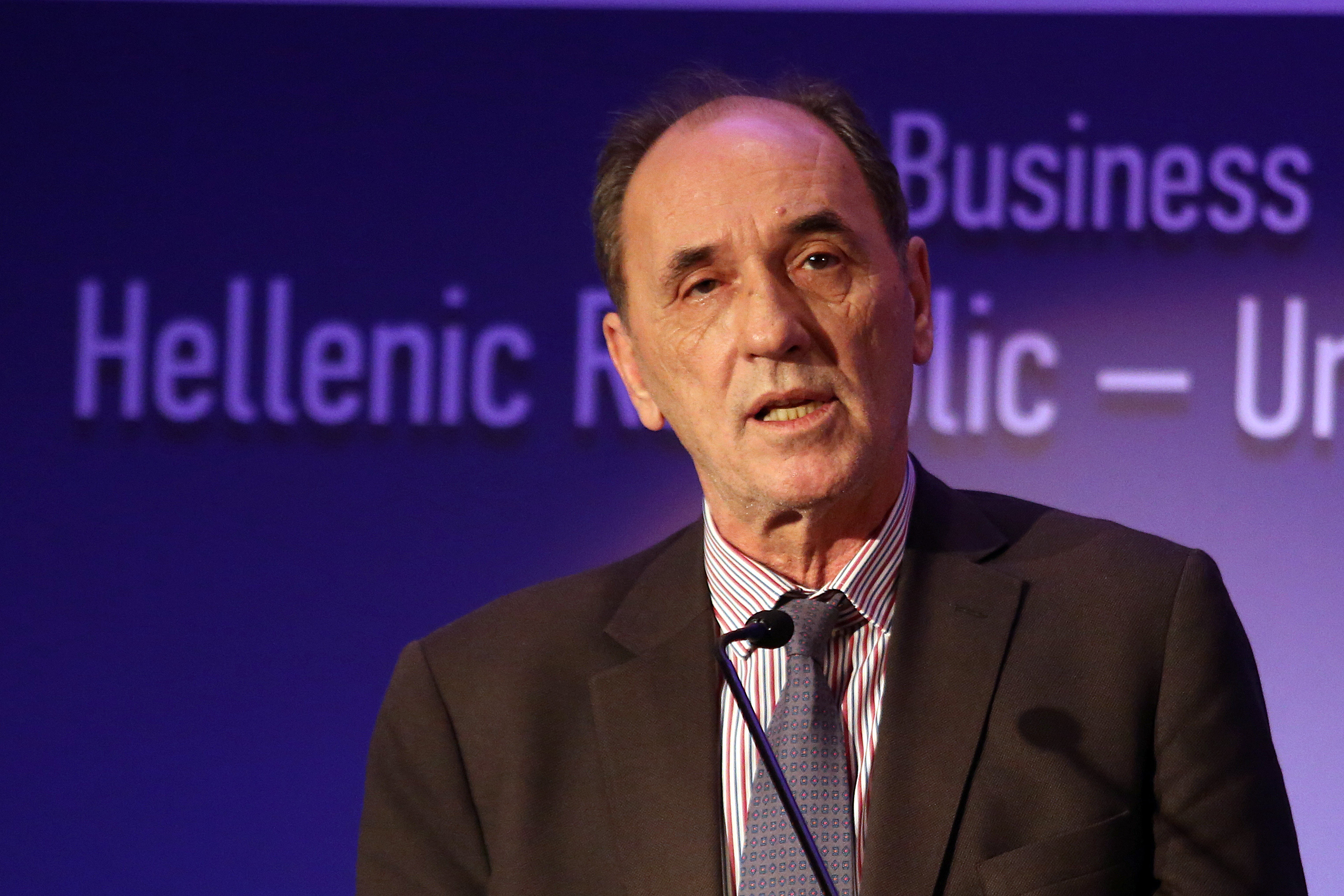 Σταθάκης: Βήμα – βήμα ανοίγει ο δρόμος για έξοδο στις αγορές