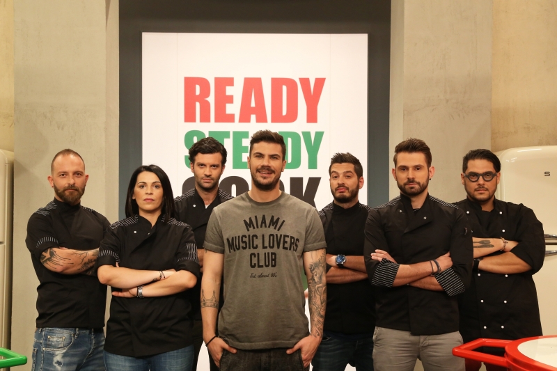 «Ready, Steady, Cook» με τον Άκη Πετρετζίκη: Πρεμιέρα