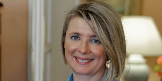 Γαλλίδα βουλευτής πέθανε ενώ συμμετείχε σε εκδήλωση υπέρ του Μακρόν