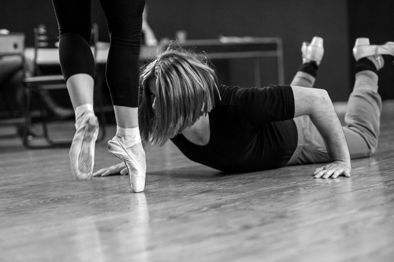 «Τυραννόσαυροι του Rex» της Λένας Κιτσοπούλου στην Πειραματική του Εθνικού