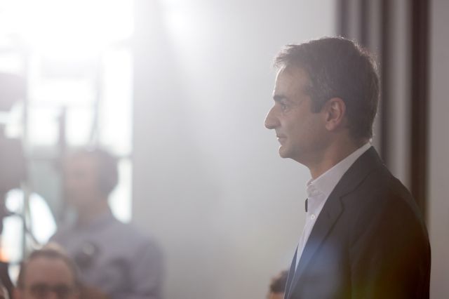 Η ανάρτηση Μητσοτάκη στο Facebook για την Ημέρα της Μητέρας