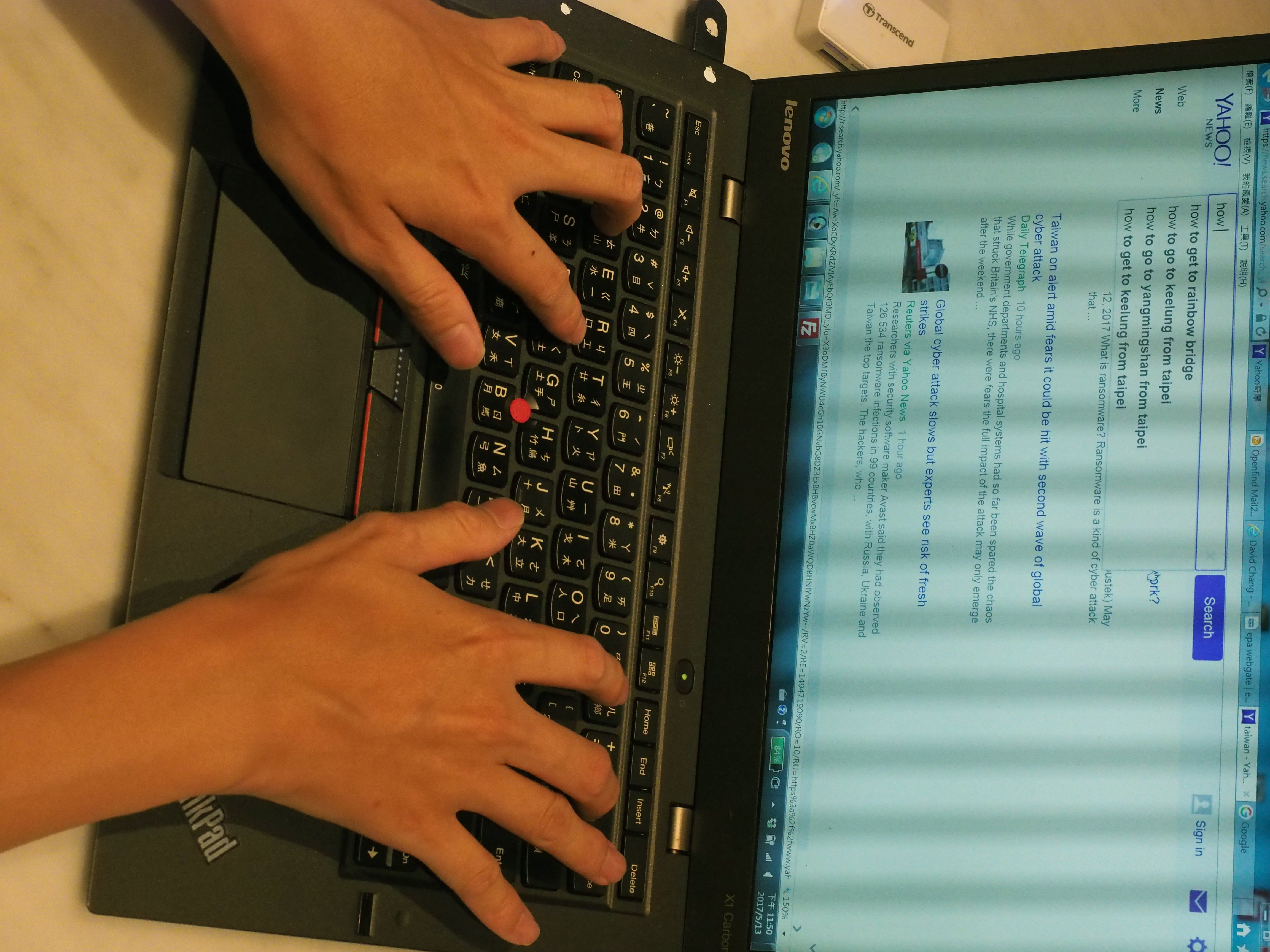 Απαγόρευση laptop στην καμπίνα αεροσκαφών εξετάζουν οι ΗΠΑ