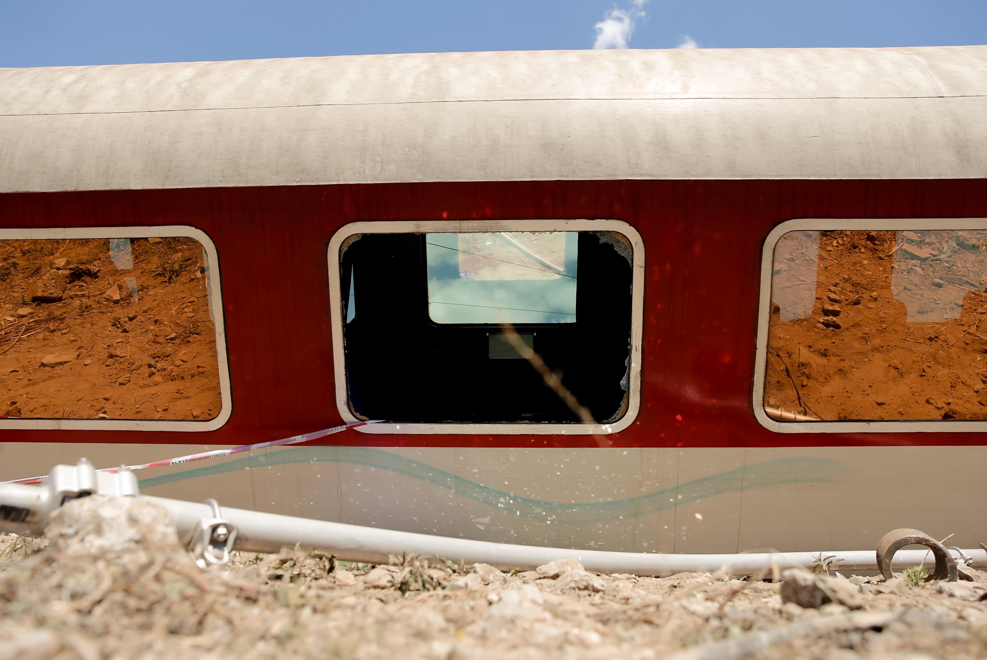 ΟΣΕ: Όλα τα ενδεχόμενα ανοιχτά για το δυστύχημα στο Άδενδρο