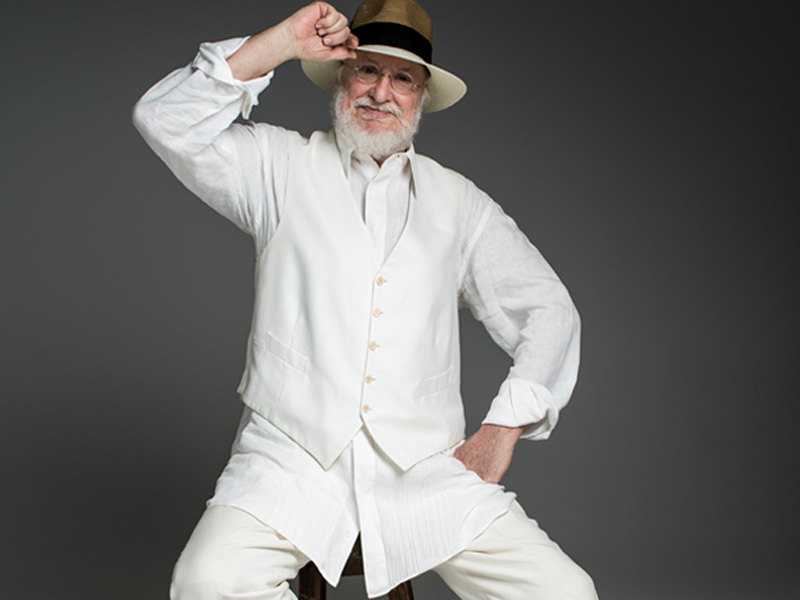 Ο Σαββόπουλος με το «Φορτηγό» του πιάνει Δήλο