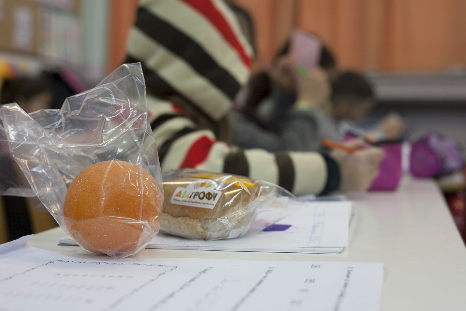 Με 50.000 δολάρια ενισχύεται το πρόγραμμα δωρεάν γευμάτων σε σχολεία