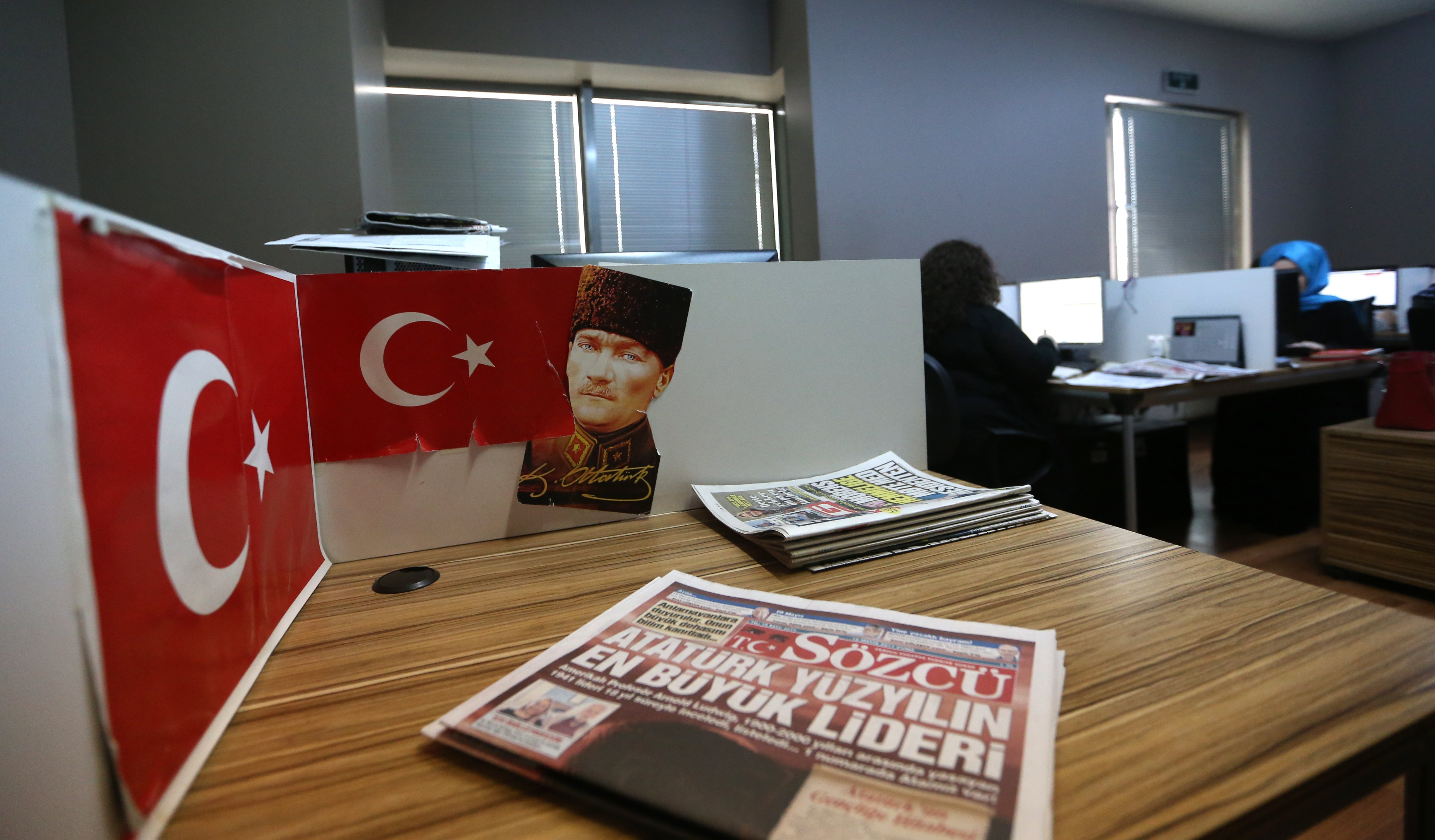 Τουρκία: Στο στόχαστρο η αντιπολιτευόμενη εφημερίδα «Sozcu»