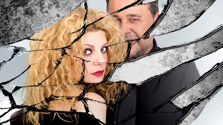 «Strass …» με Αλέξανδρο Ρήγα και Τάνια Τρύπη