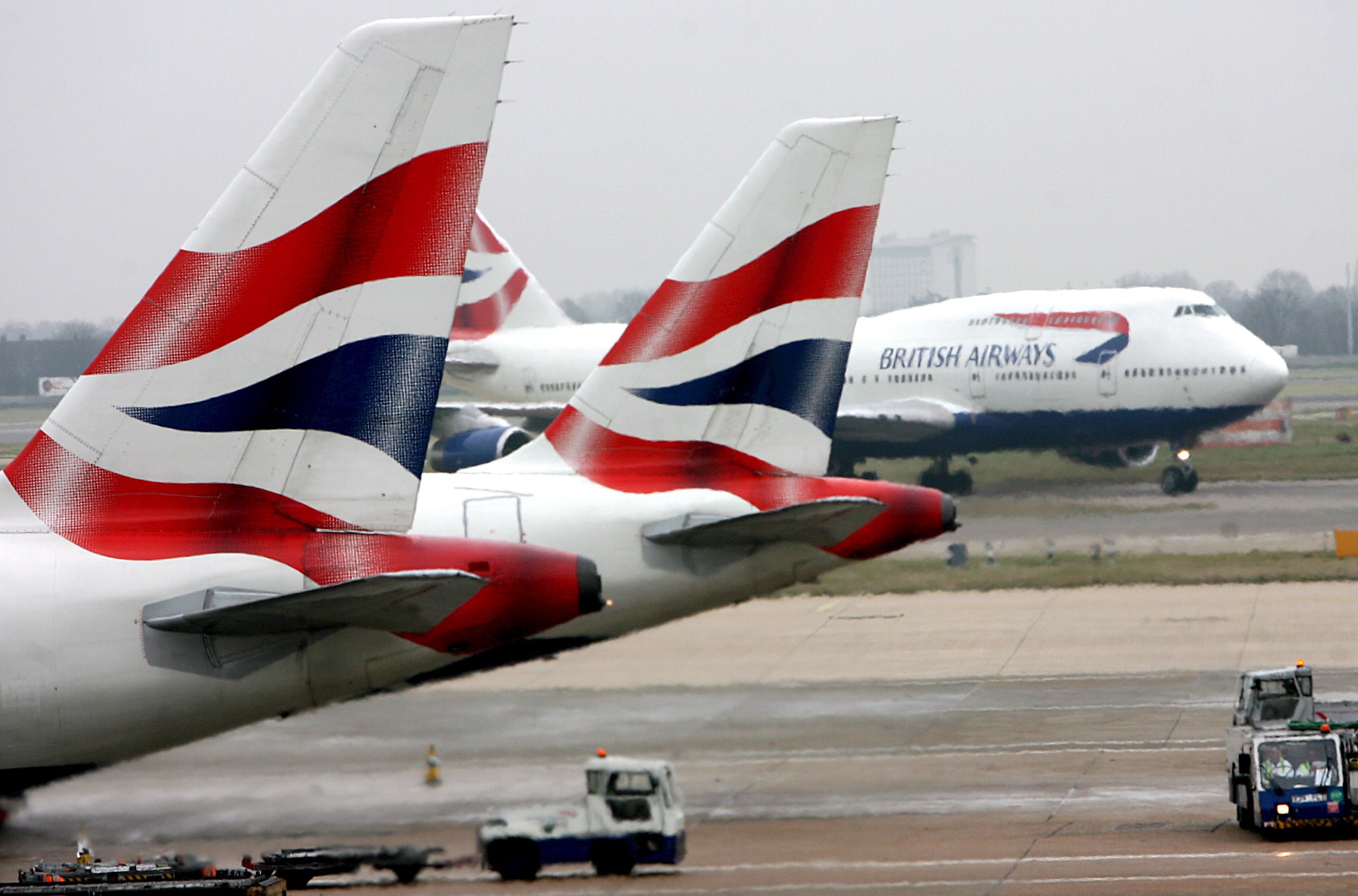 «Μπλακ άουτ» στην British Airways, ακύρωση των πτήσεων από Λονδίνο