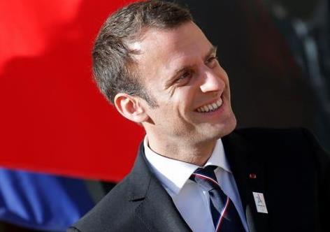 Η «δημοκρατική επανάσταση» του Εμανουέλ Μακρόν