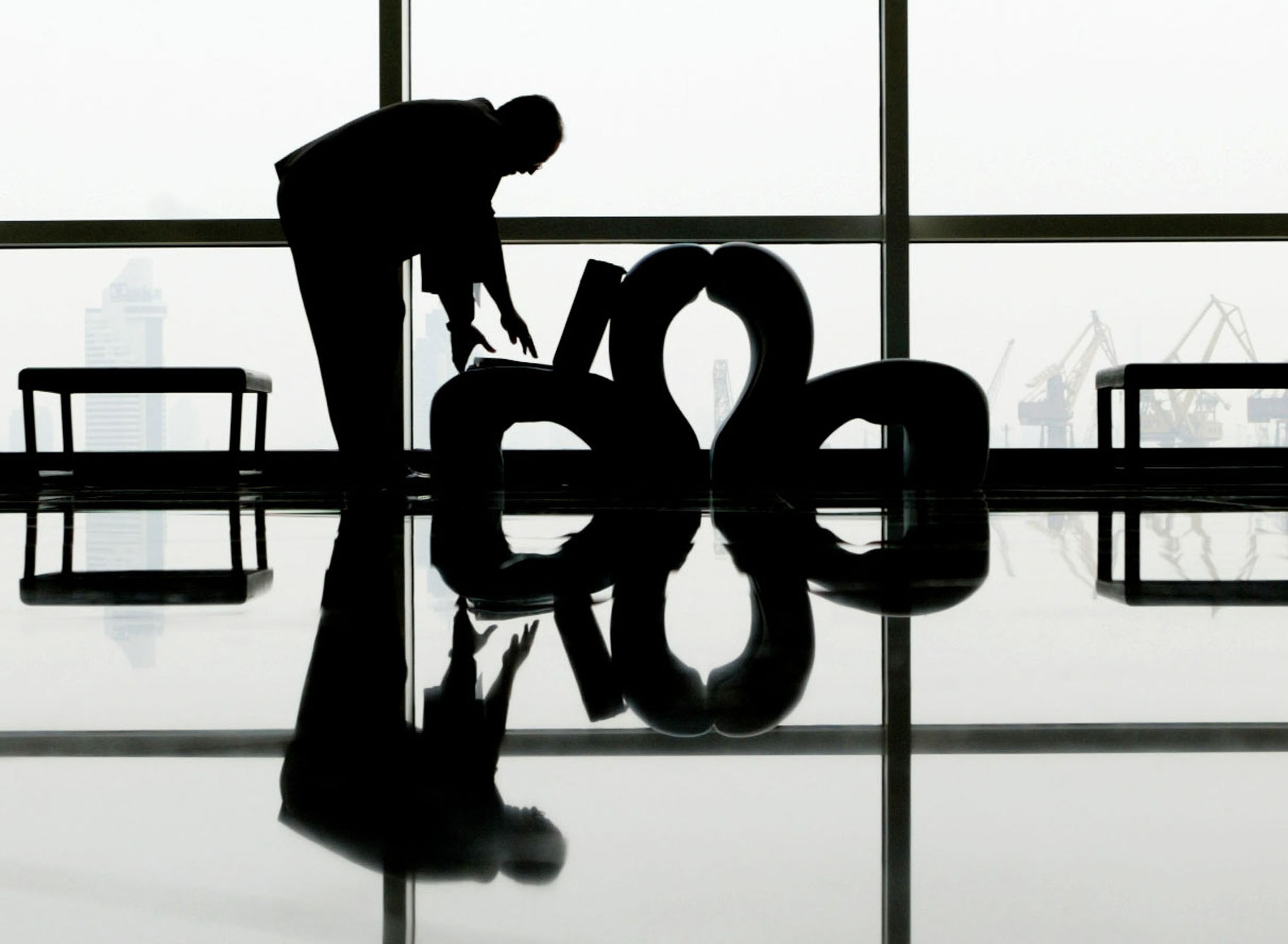 Τρίτη η Ελλάδα στο εργασιακό bullying