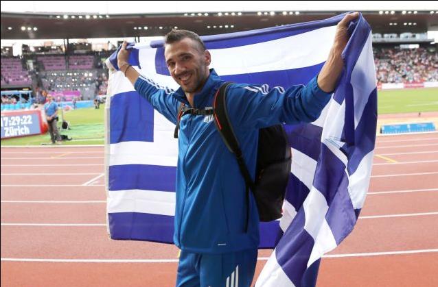 Ο ΣΕΓΑΣ τιμά τον Λούη Τσάτουμα που κρέμασε τα παπούτσια του