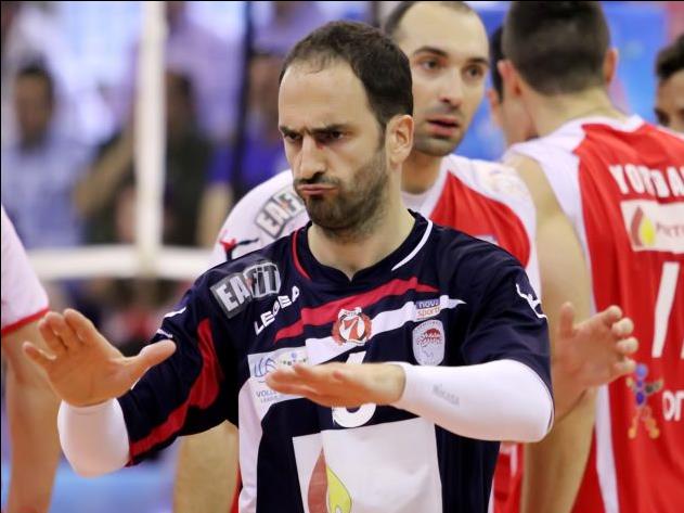 Ανανέωσε με τον Ολυμπιακό για έναν χρόνο ο Στεφάνου