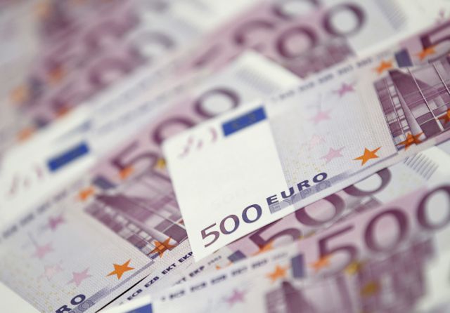 Μειώθηκαν στα 4,96 δισ. ευρώ τα φέσια του Δημοσίου προς ιδιώτες τον Απρίλιο