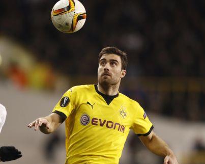 Τσέλσι και Αρσεναλ καλοβλέπουν τον Παπασταθόπουλο