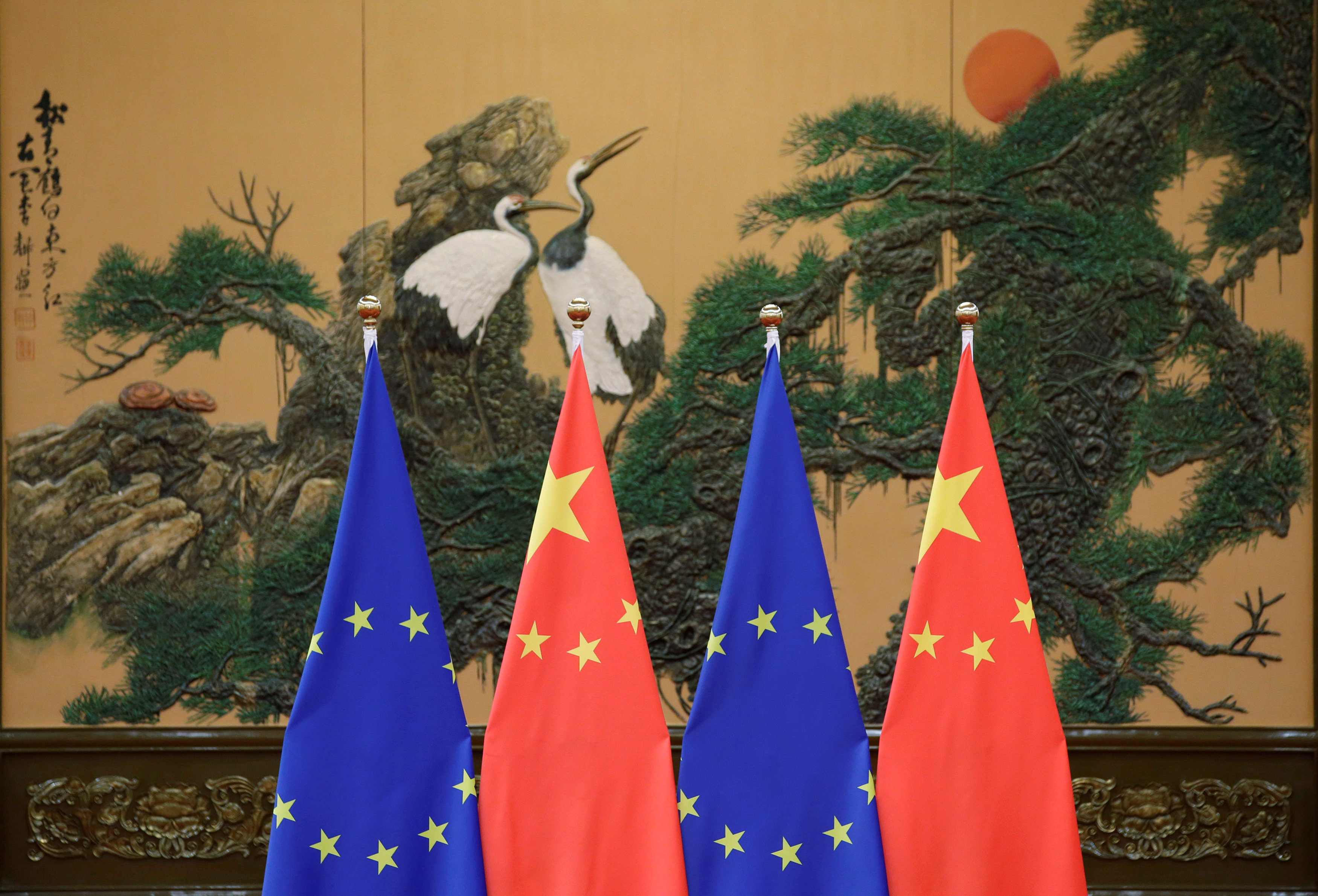 «Μπλόκο» της Ελλάδας σε κείμενο της ΕΕ για τα ανθρώπινα δικαιώματα στην Κίνα