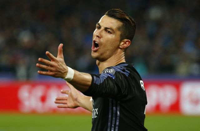 Έξαλλος ο Ρονάλντο περί φοροδιαφυγής δεν επιστρέφει στην Ισπανία