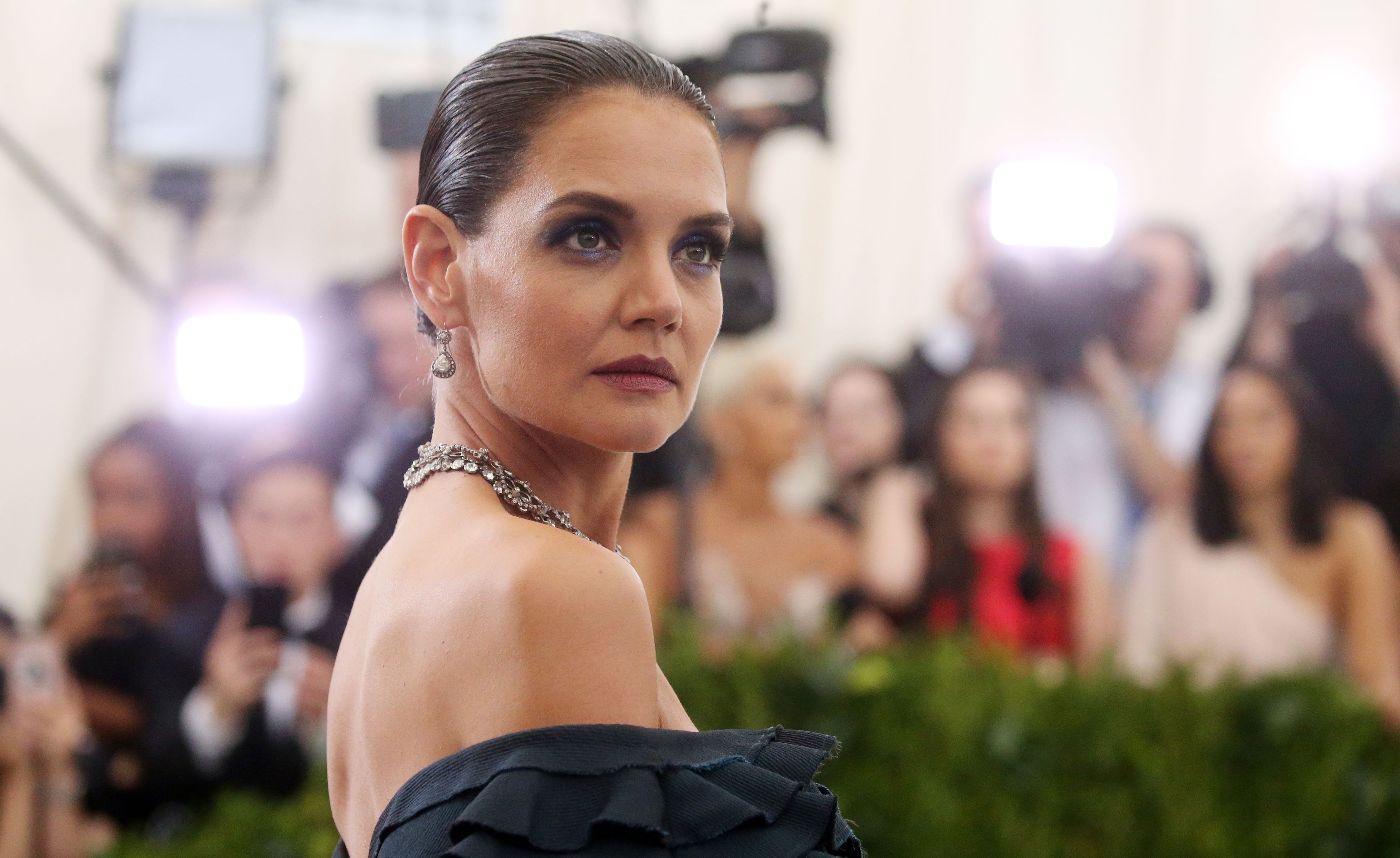 Στα θρανία του Χάρβαρντ η Κέιτι Χολμς