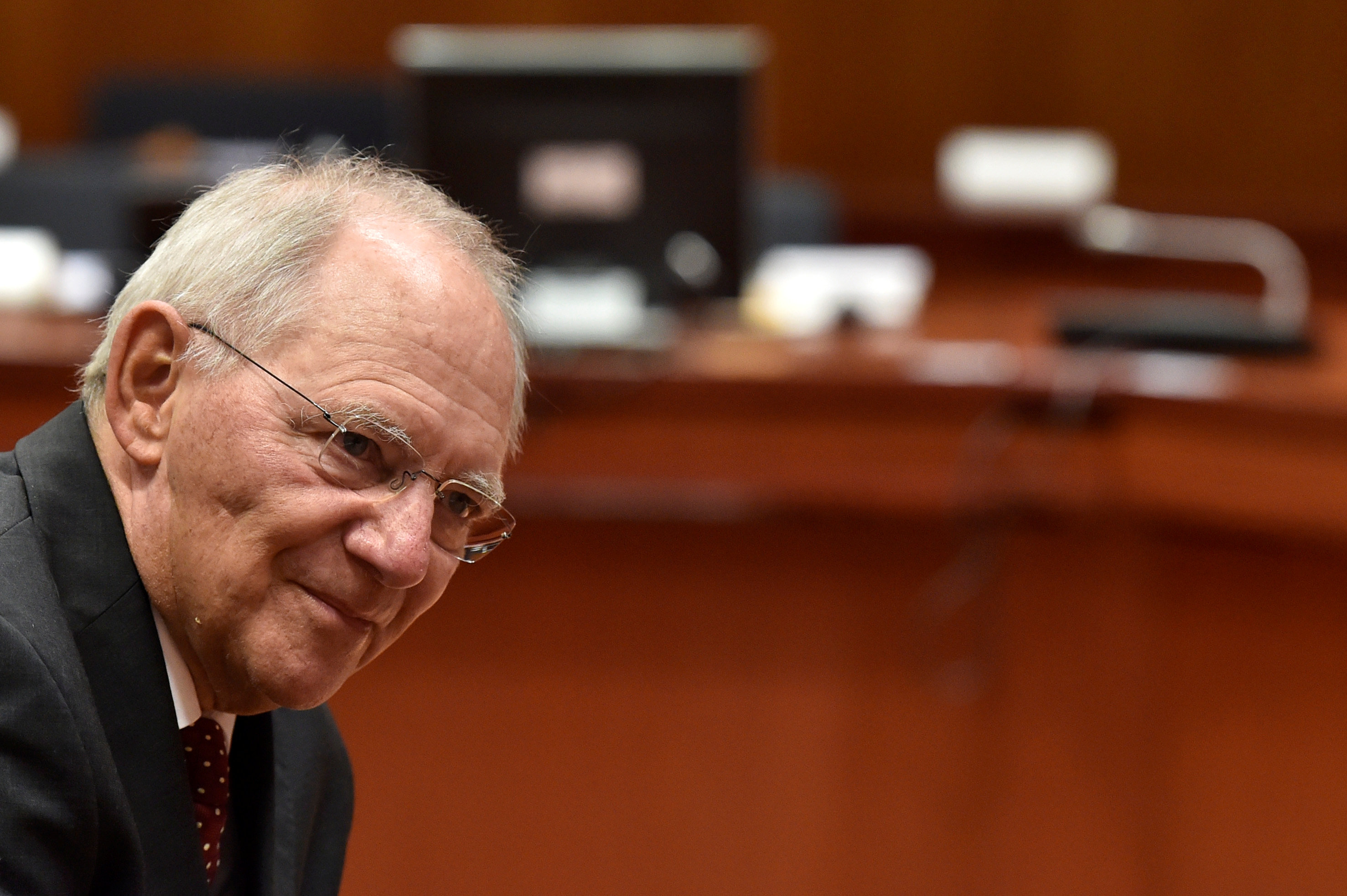 Spiegel: Διαμάχη Σόιμπλε – Γκάμπριελ για την Ευρώπη του μέλλοντος