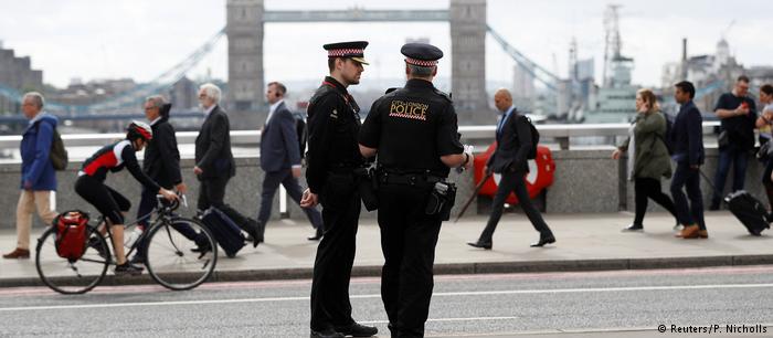 Έντονη κριτική δέχεται η βρετανική αστυνομία