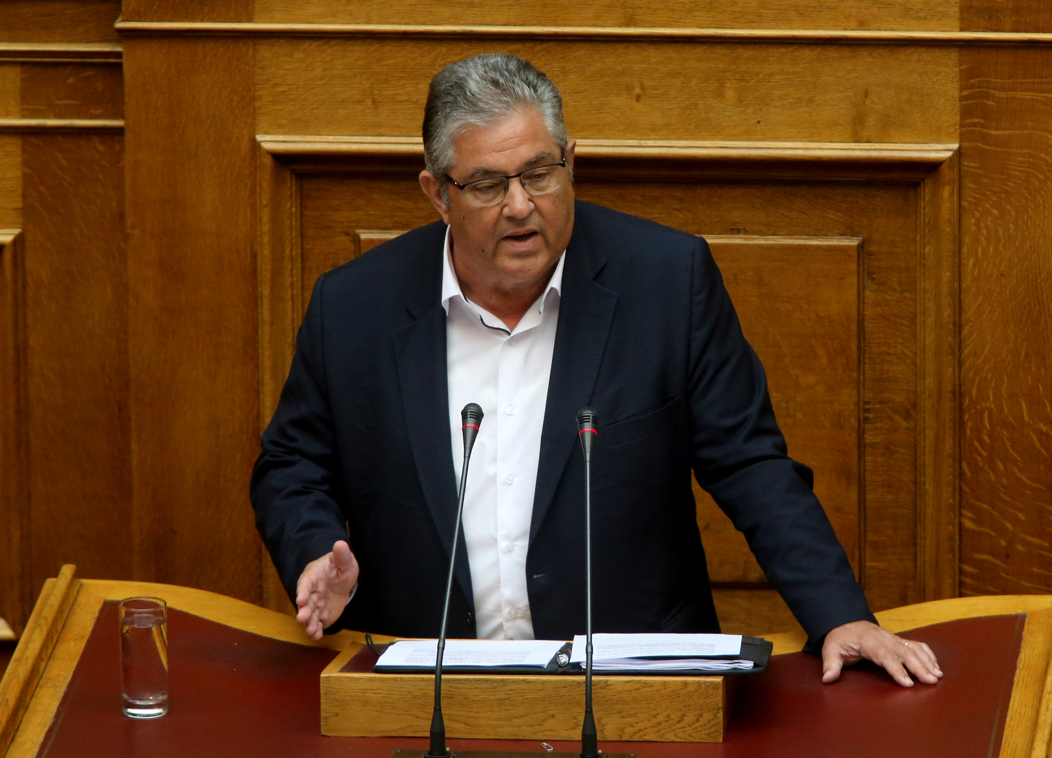 Κουτσούμπας: Μεγάλη πολιτική αλητεία οι τροπολογίες με τα προαπαιτούμενα