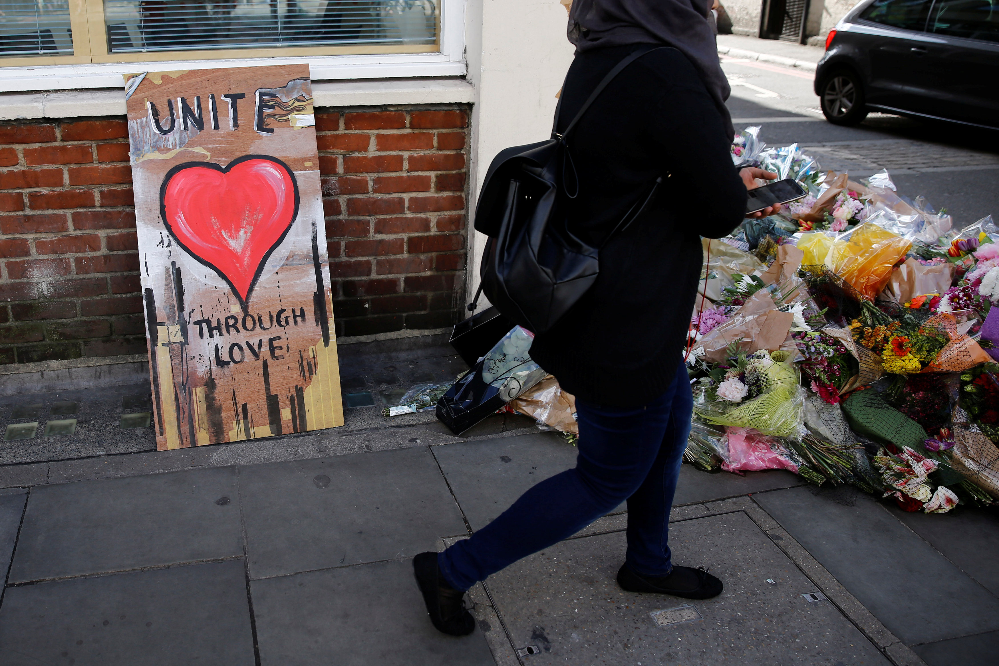 Οκτώ τα θύματα της επίθεσης στο Λονδίνο, βρέθηκε σορός γάλλου τουρίστα