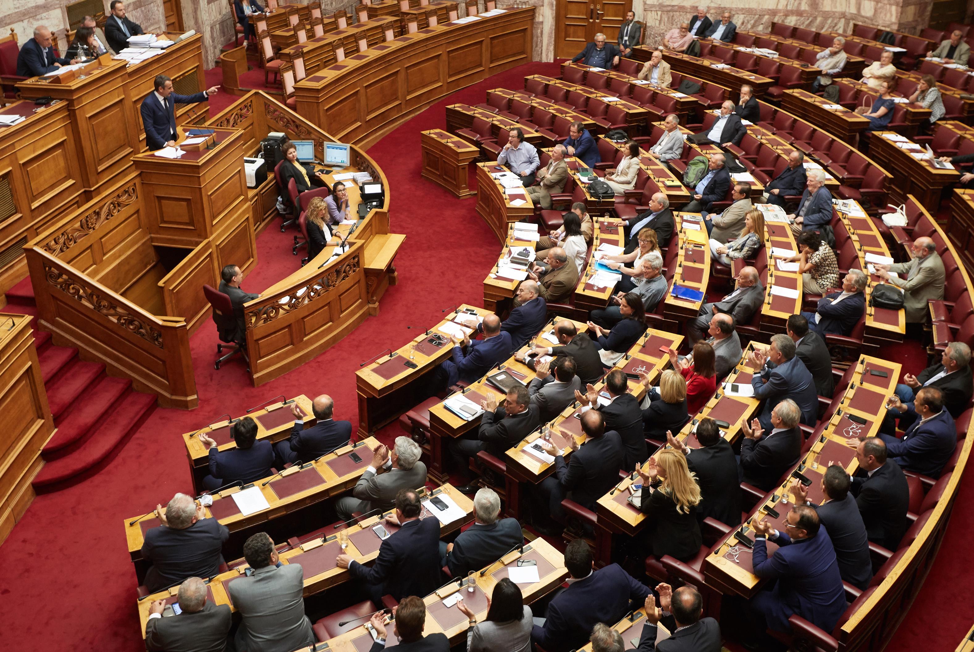 Εξορθολογισμό στο νόμο για τις κληρονομιές ζητούν 66 βουλευτές του ΣΥΡΙΖΑ