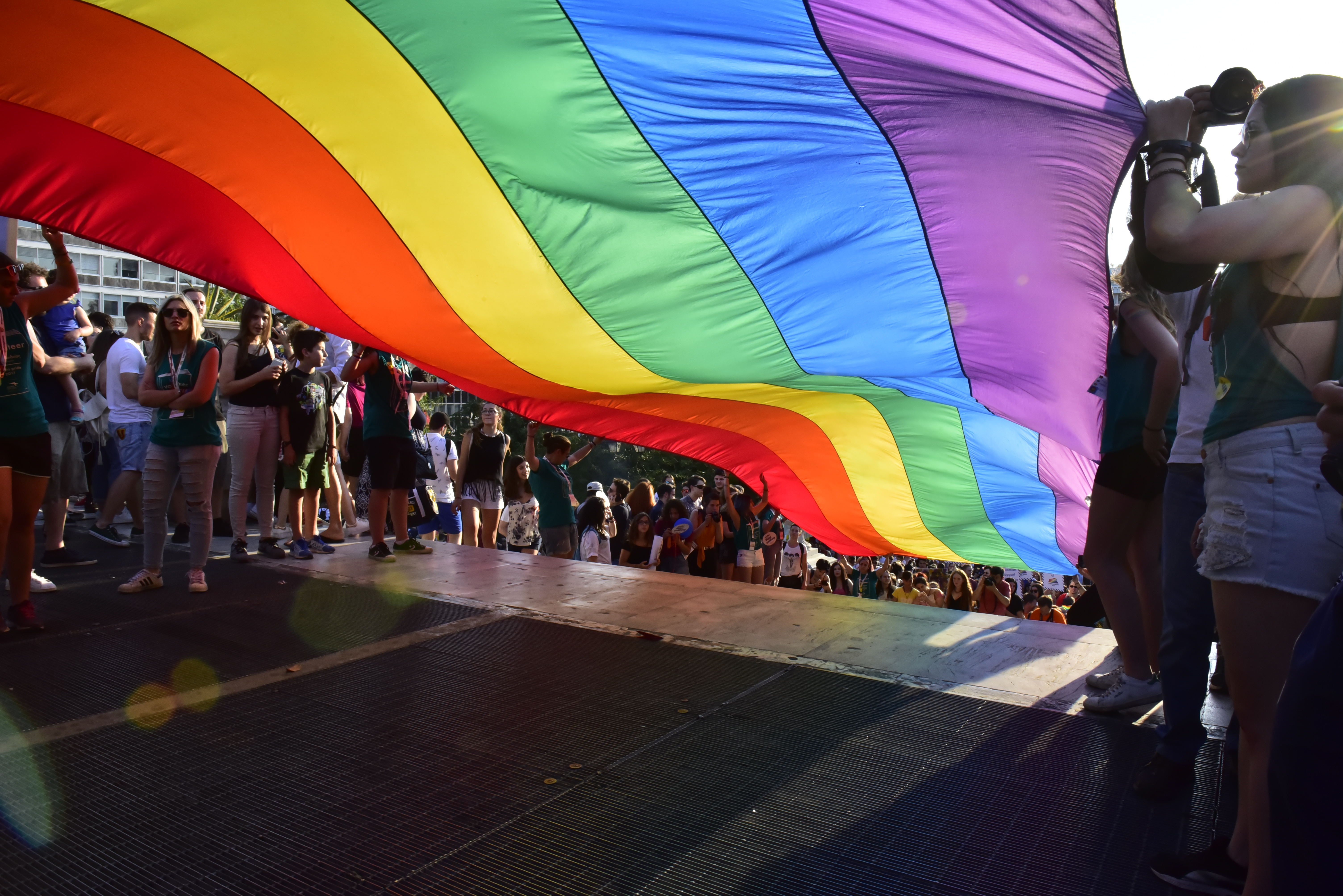 Το Φεστιβάλ Υπερηφάνειας της Αθήνας πάει πρώτη φορά Σύνταγμα