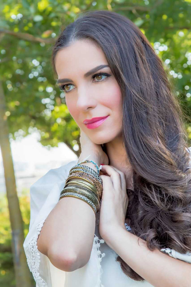 Η Φωτεινή Δάρρα τραγουδά για την «Παγκόσμια ημέρα κατά των ναρκωτικών»