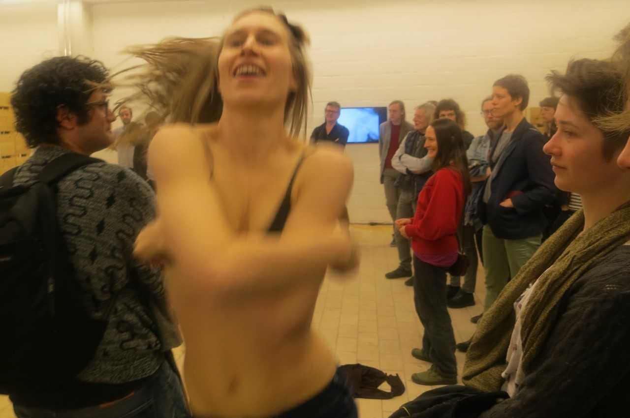 Ακατάλληλες για ανηλίκους: Οι προκλητικές παραστάσεις του Φεστιβάλ Αθηνών