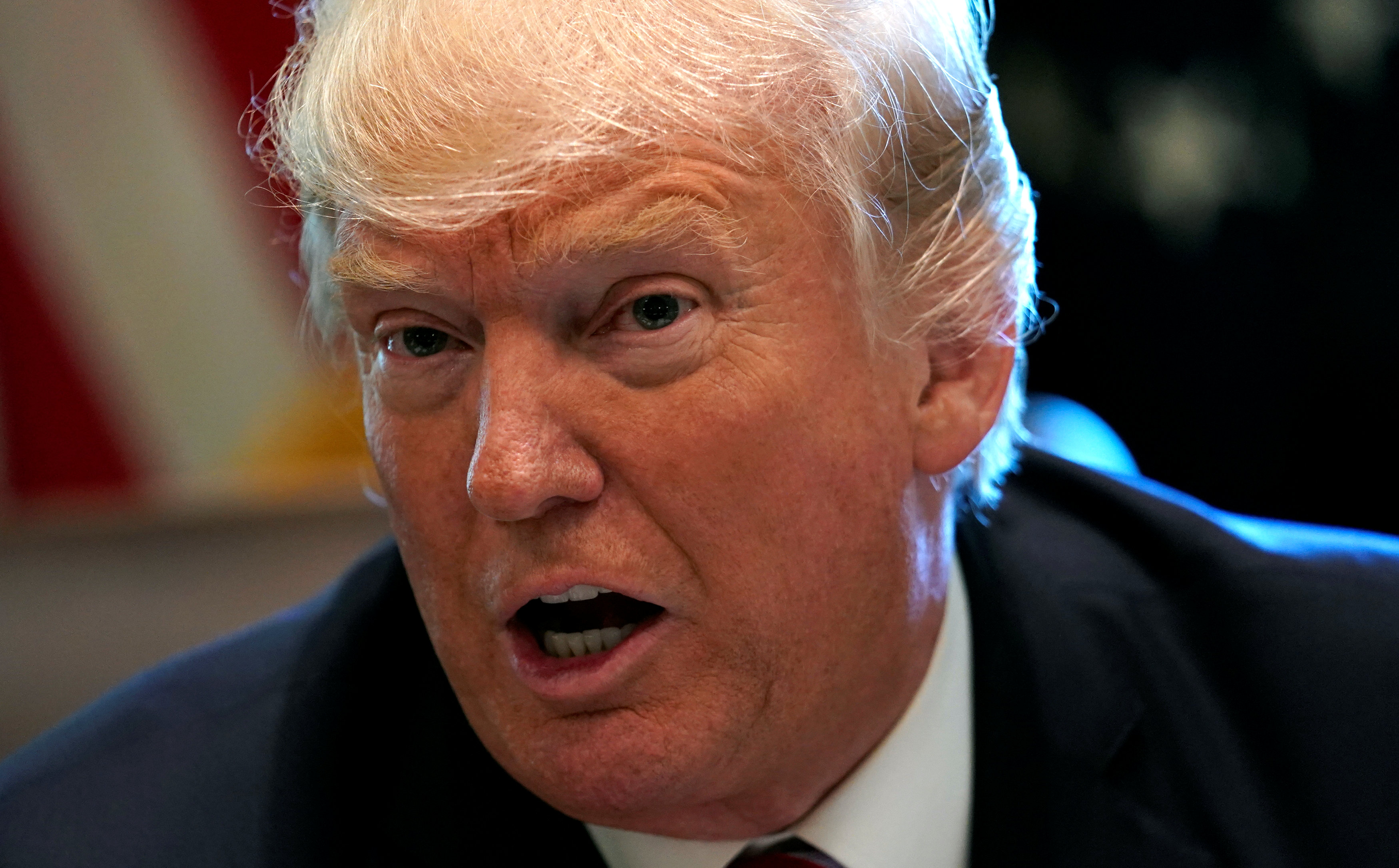 Εφετείο «αδειάζει» το ταξιδιωτικό μπλόκο Τραμπ σε μουσουλμάνους