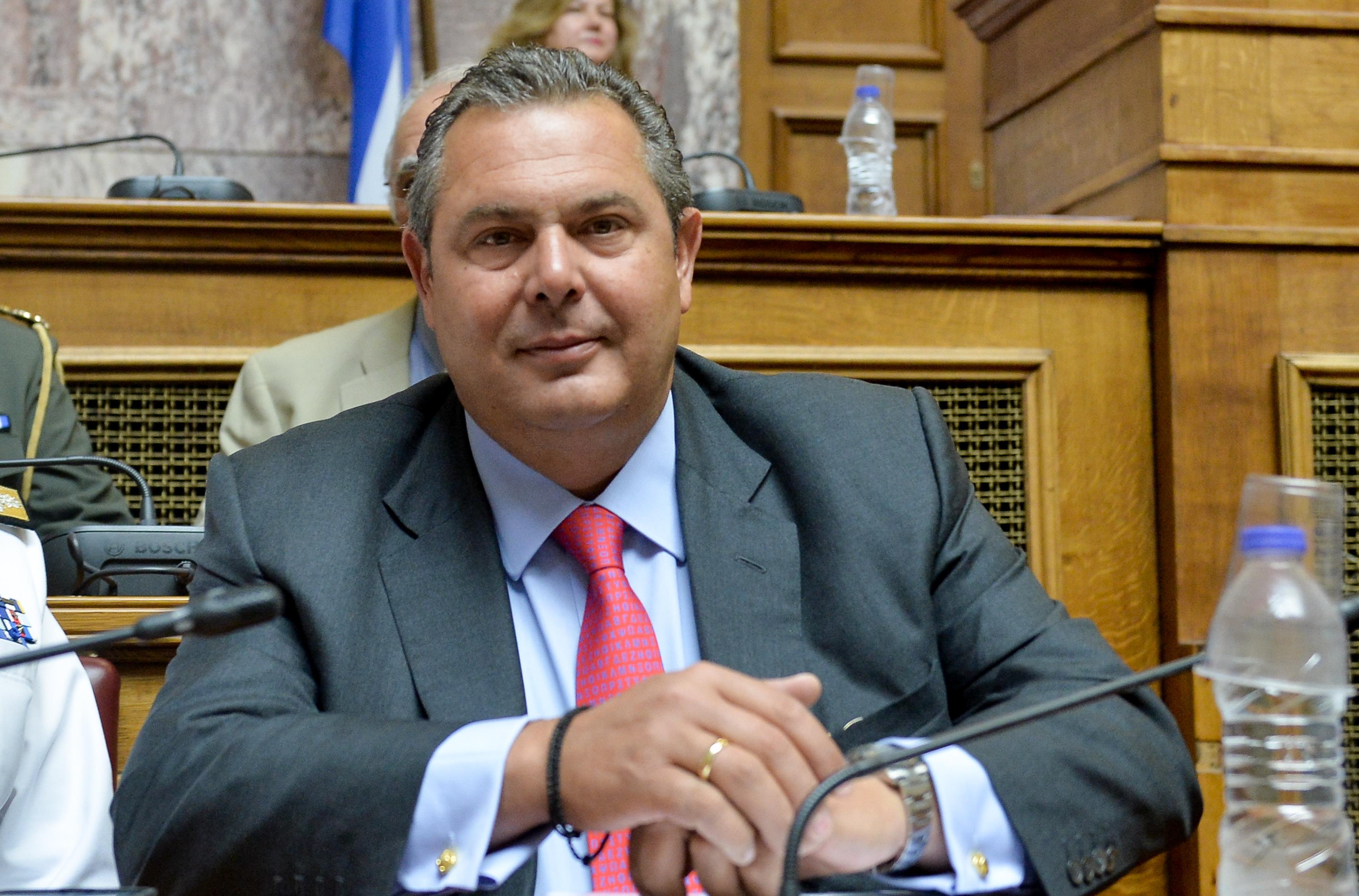 To νέο «χτύπημα» Καμμένου στο Twitter και πώς το δικαιολόγησε