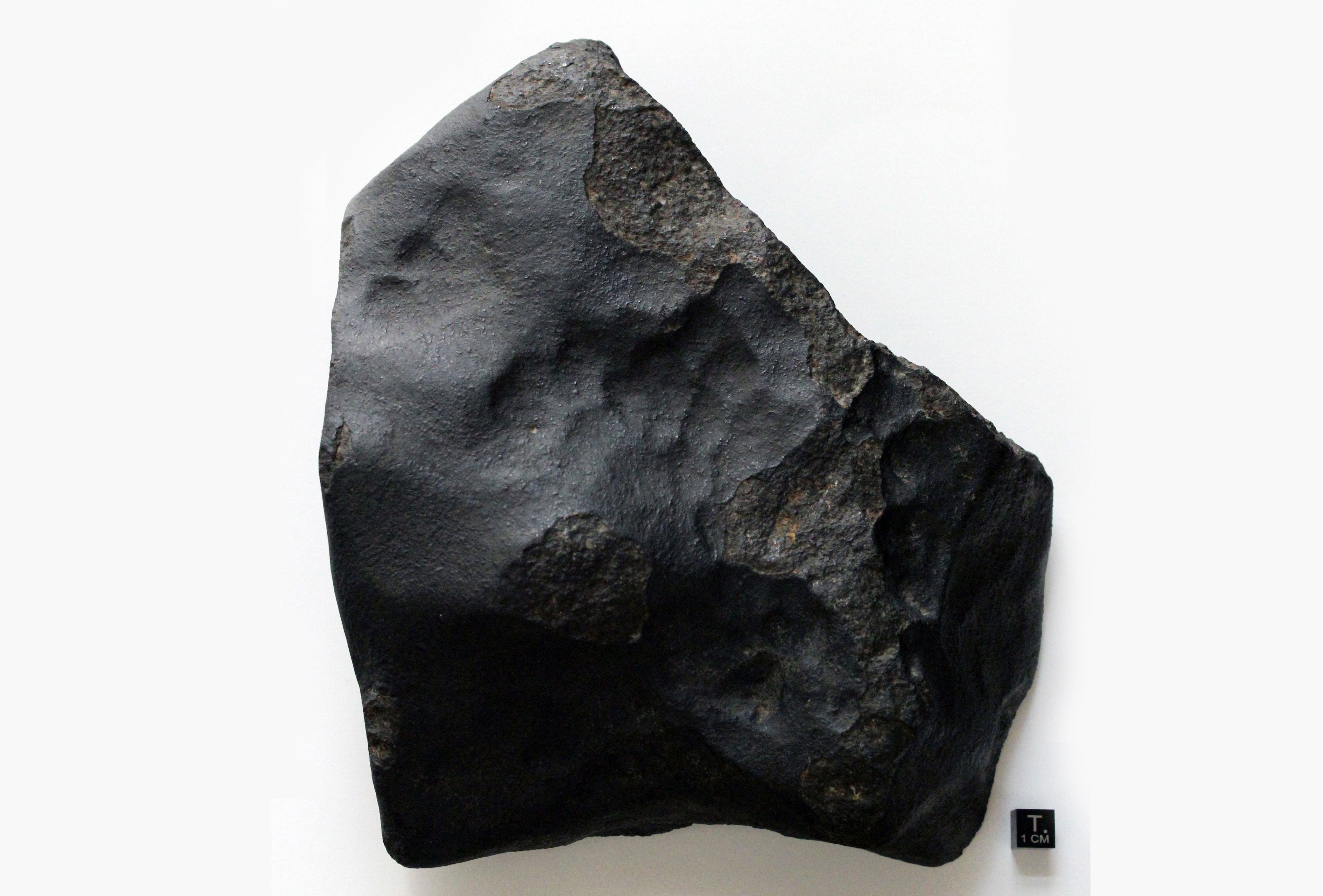 Πώς θα ξεχωρίσετε έναν μετεωρίτη από μια πέτρα