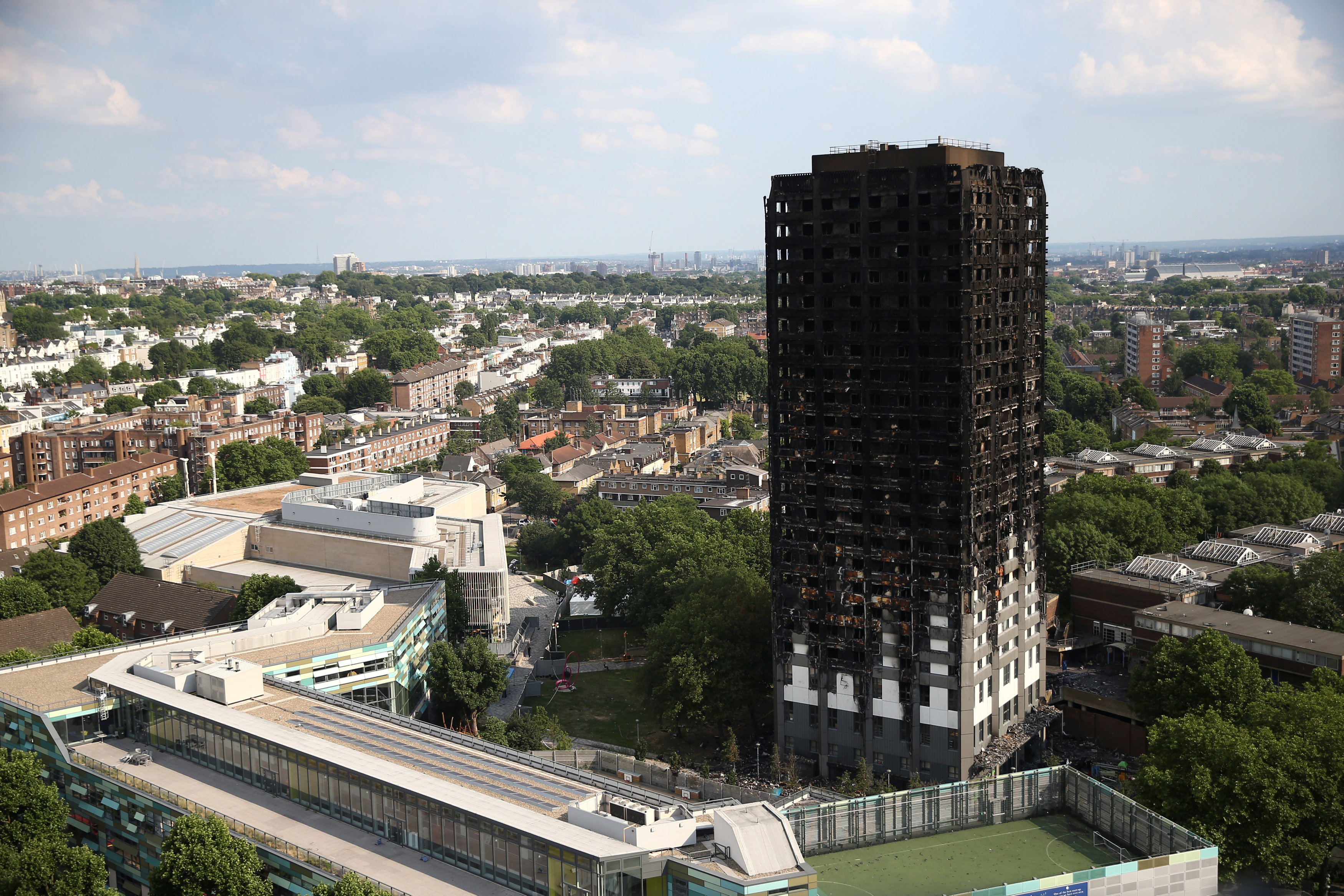 Περισσότεροι από 58 οι αγνοούμενοι από τη φωτιά στο Λονδίνο