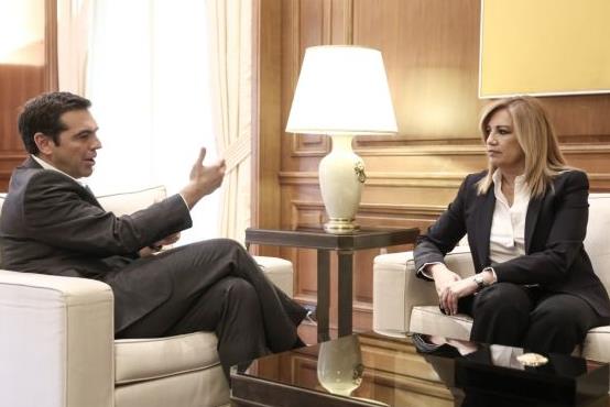 Το κάλεσμα Τσίπρα προς Γεννηματά για συνεργασία και η αιχμηρή απάντηση