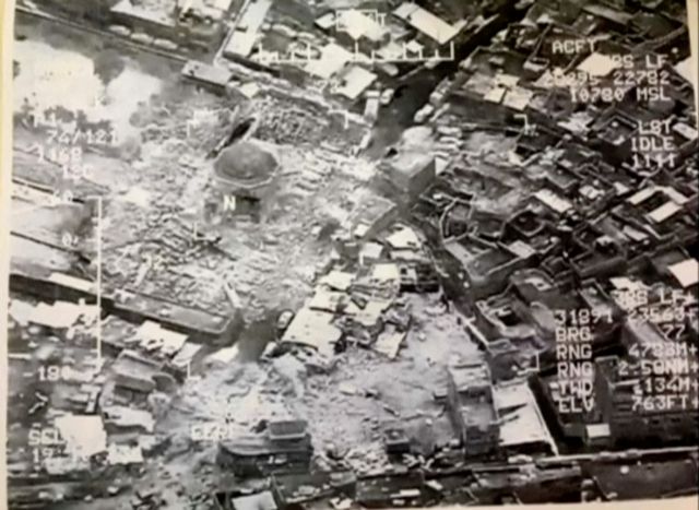 «Ο ISIS χάνει και καταστρέφει» λέει το Ιράκ με φόντο το ρημαγμένο τέμενος