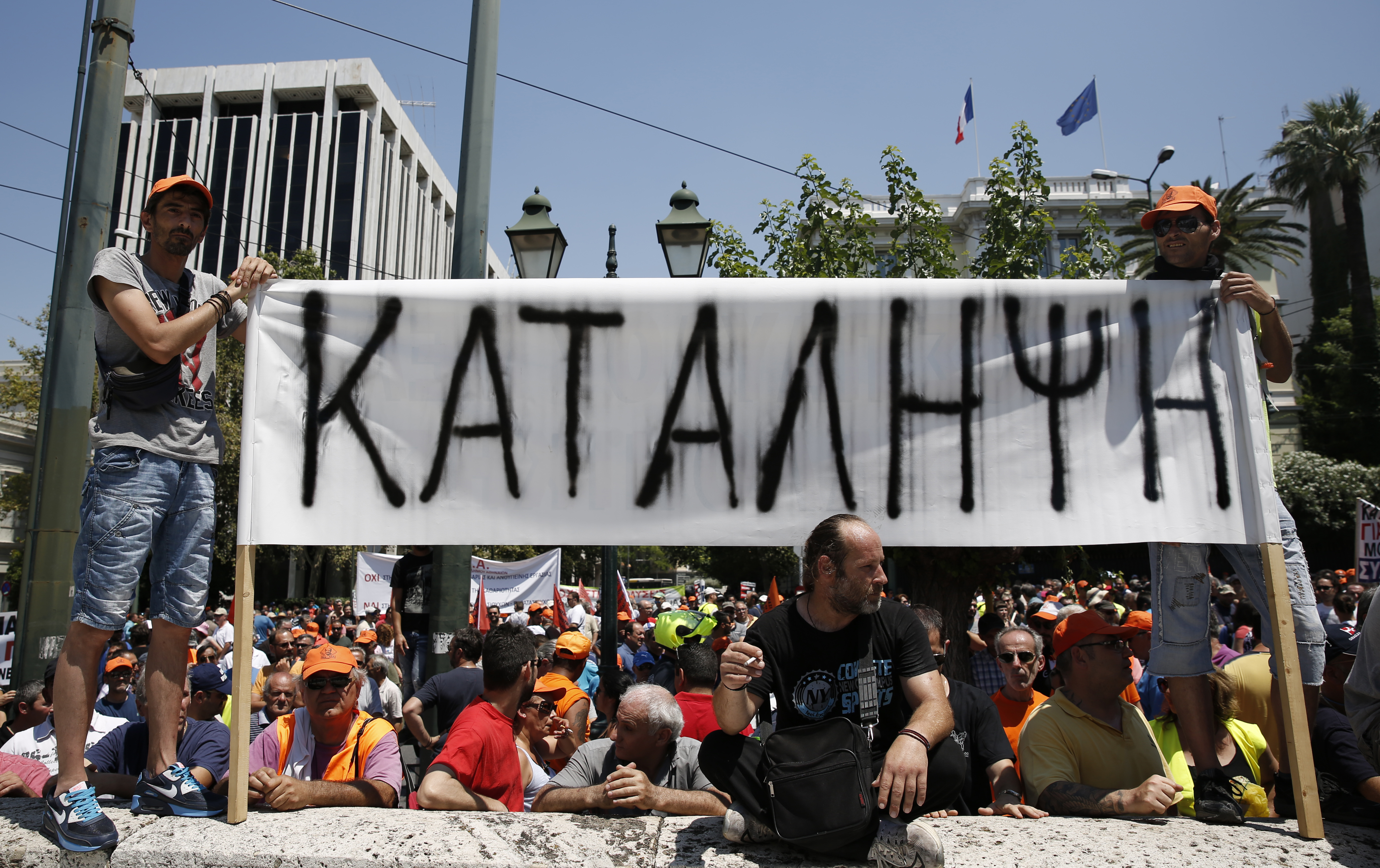 ΠΟΕ-ΟΤΑ: Νέες κινητοποιήσεις για τους συμβασιούχους των δήμων