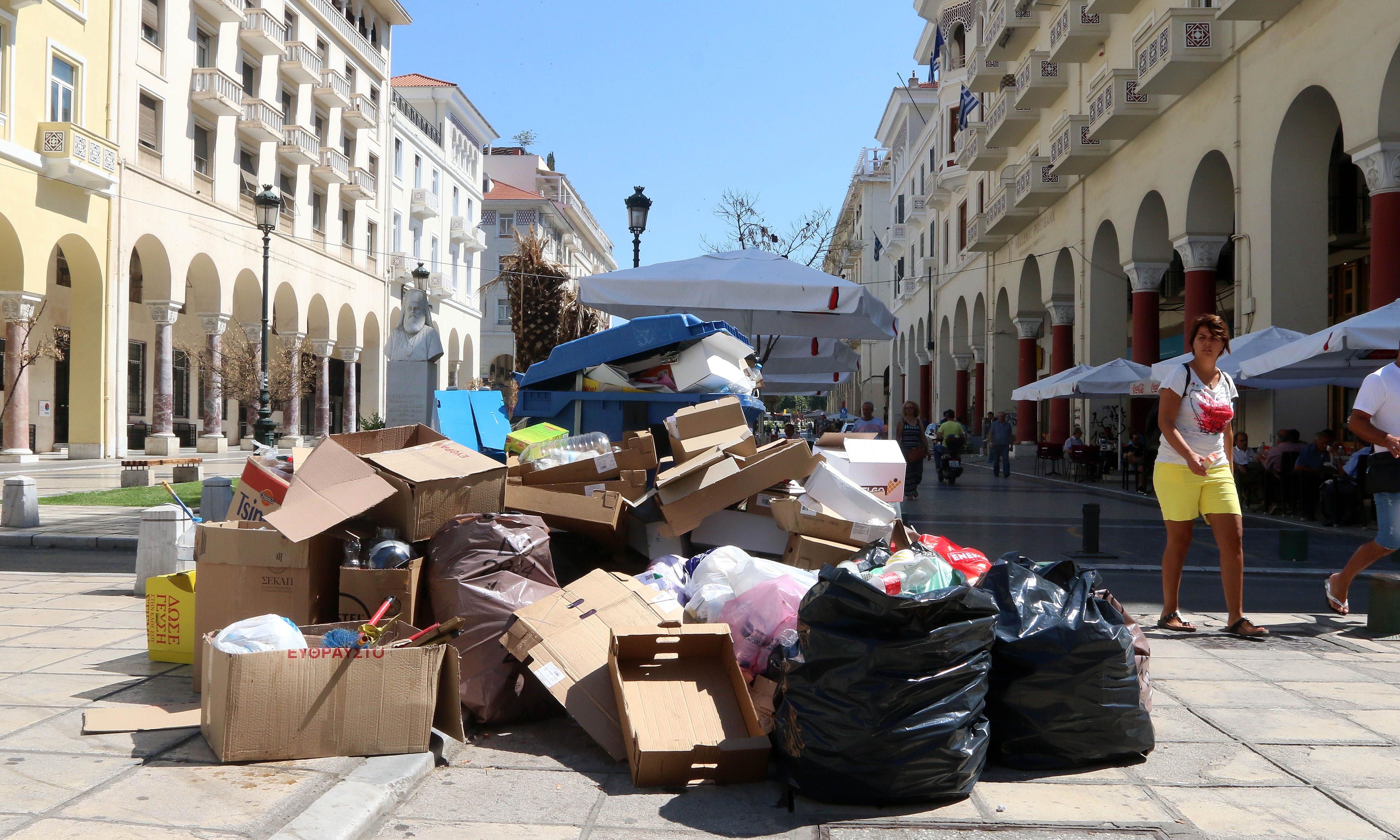 Σε ιδιώτη αναθέτει ο Δήμος Θεσσαλονίκης την αποκομιδή των σκουπιδιών