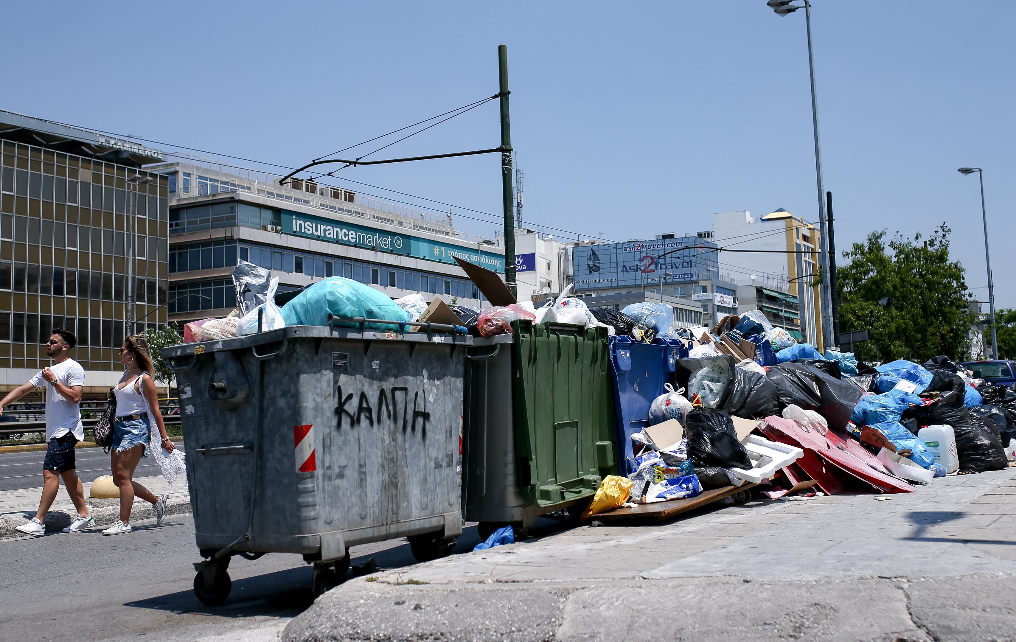 Κυβέρνηση: 8μηνες συμβάσεις με προκήρυξη διαγωνισμού μονίμων