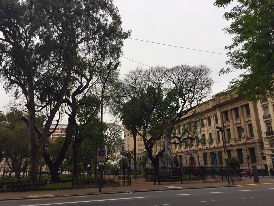 Πέντε ακριβές πόλεις του κόσμου που έγιναν προσιτές