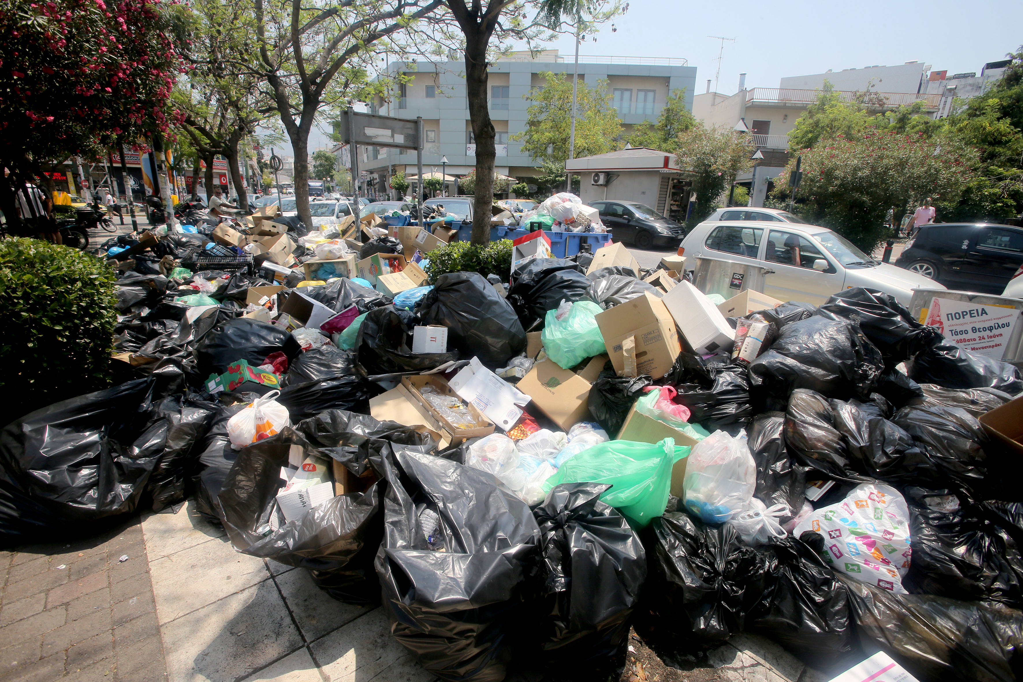 Συνεχίζει τις κινητοποιήσεις η ΠΟΕ-ΟΤΑ