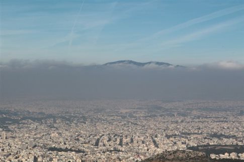 Πάνω από το όριο οι μετρήσεις για το όζον στην Αθήνα