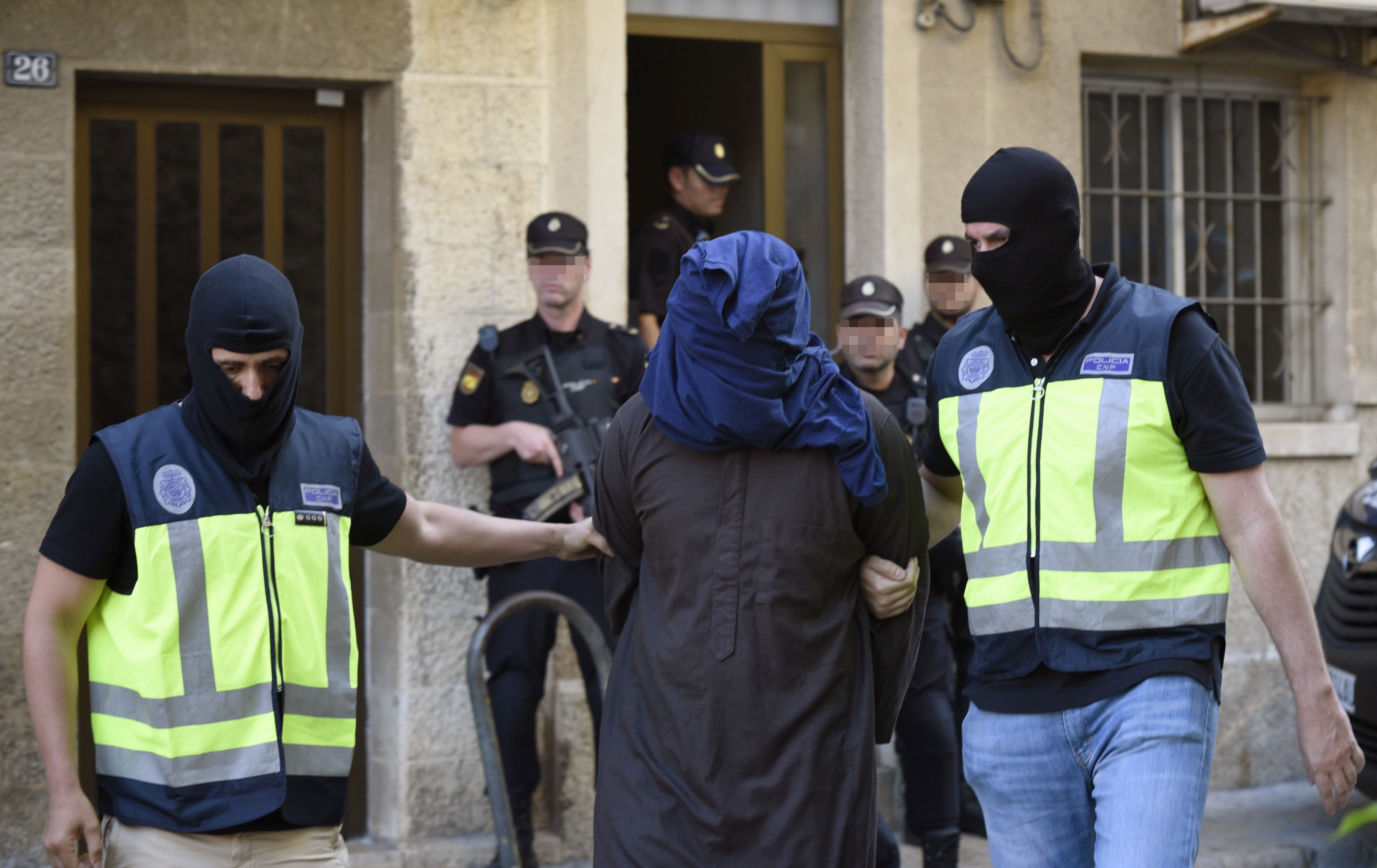 Έξι συλλήψεις υπόπτων τζιχαντιστών σε Ισπανία, Βρετανία και Γερμανία