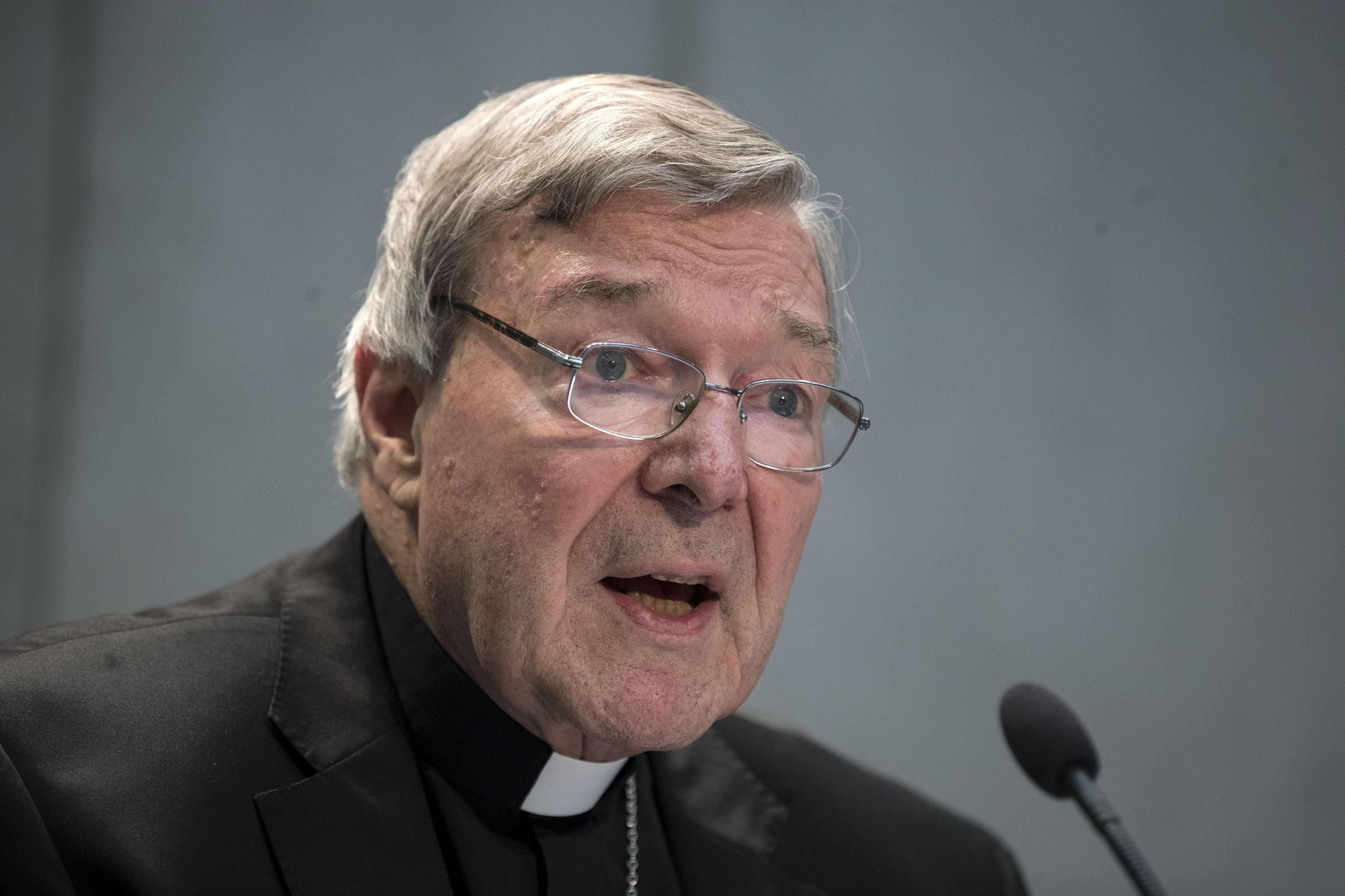 Βατικανό: Βαθύ πλήγμα η υπόθεση σεξουαλικών εγκλημάτων με τον καρδινάλιο Πελ