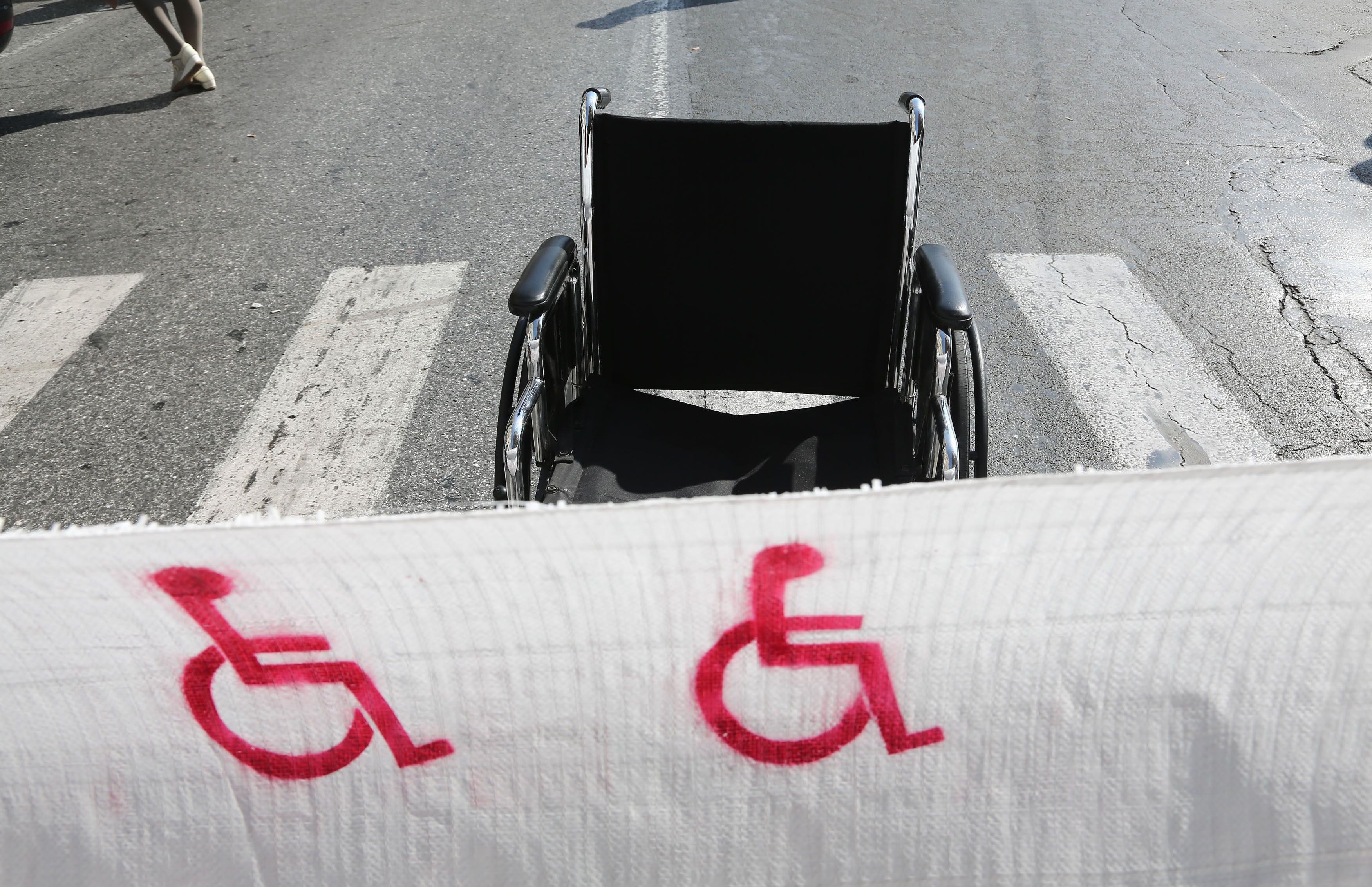«Πόλεμος» Γαβρόγλου-ιδιωτικών σχολείων για τη φοίτηση μαθητών με αναπηρία