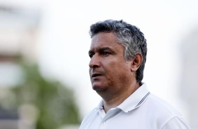 Σπανός: «Οι τέσσερις μεγάλοι να επωμιστούν τη χασούρα της Nova»