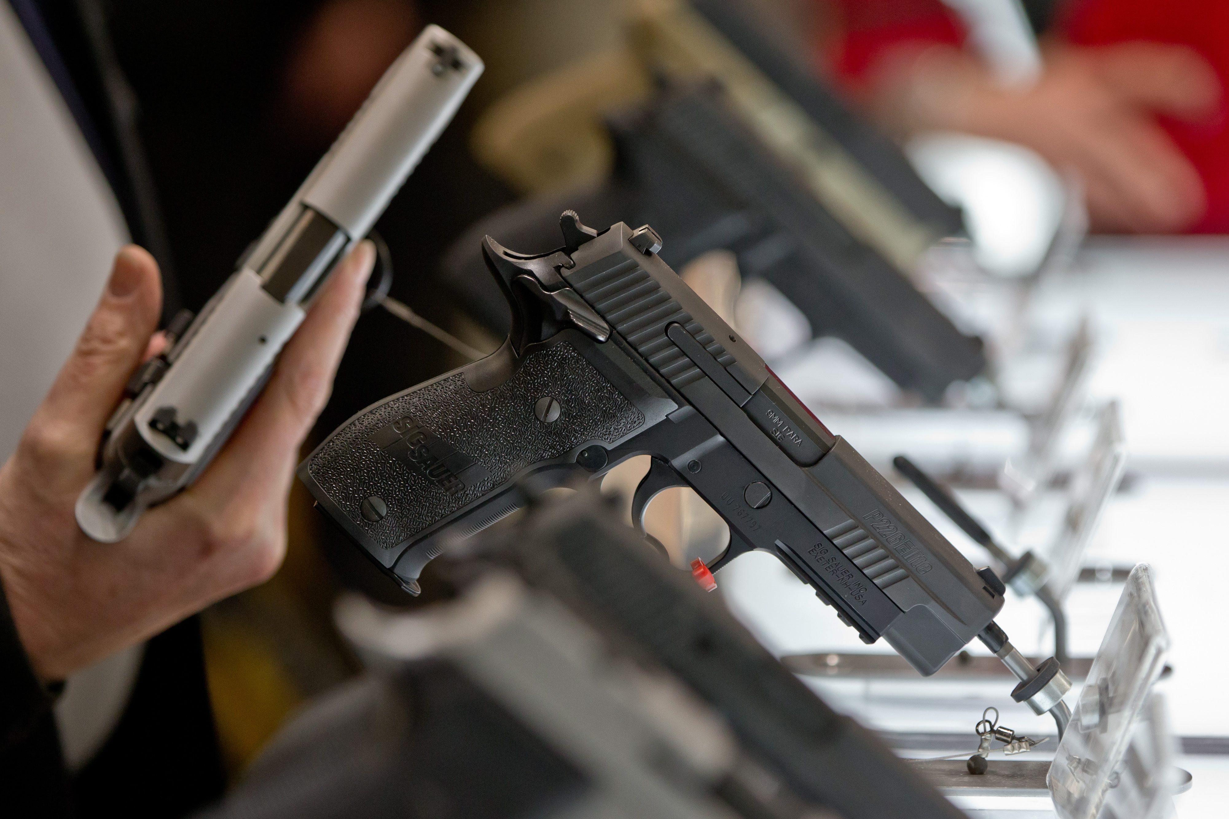 Επιτρέπεται από σήμερα η οπλοφορία στα δημόσια πανεπιστήμια του Κάνσας